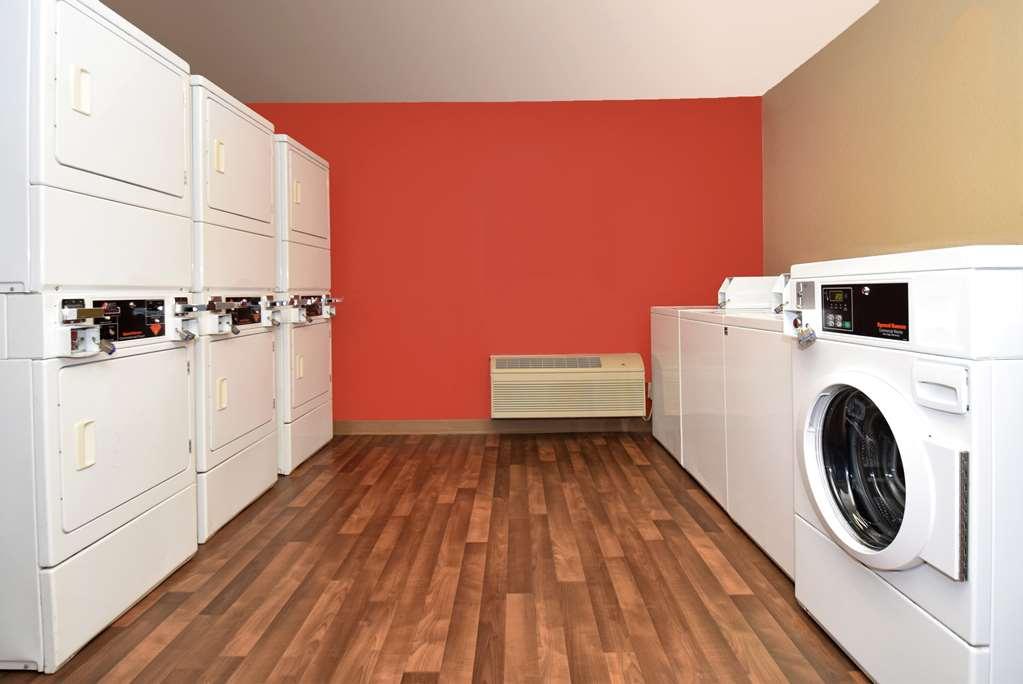 Extended Stay America Suites - Cleveland - Brooklyn Buitenkant foto