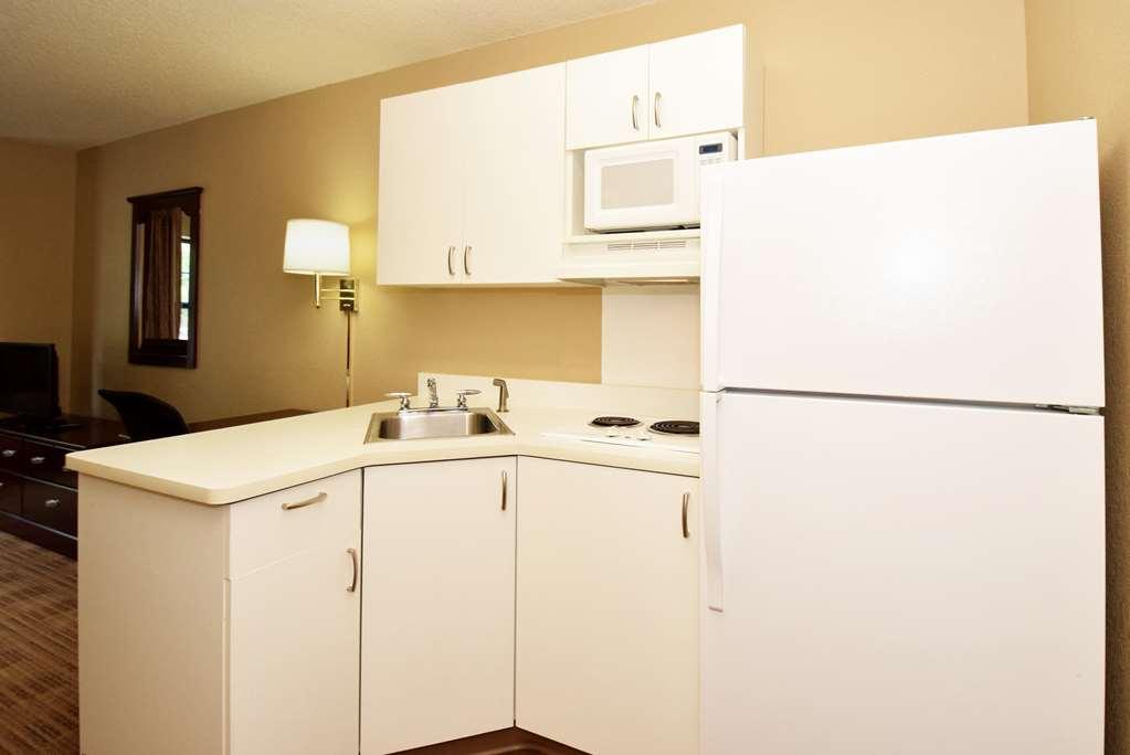 Extended Stay America Suites - Cleveland - Brooklyn Kamer foto