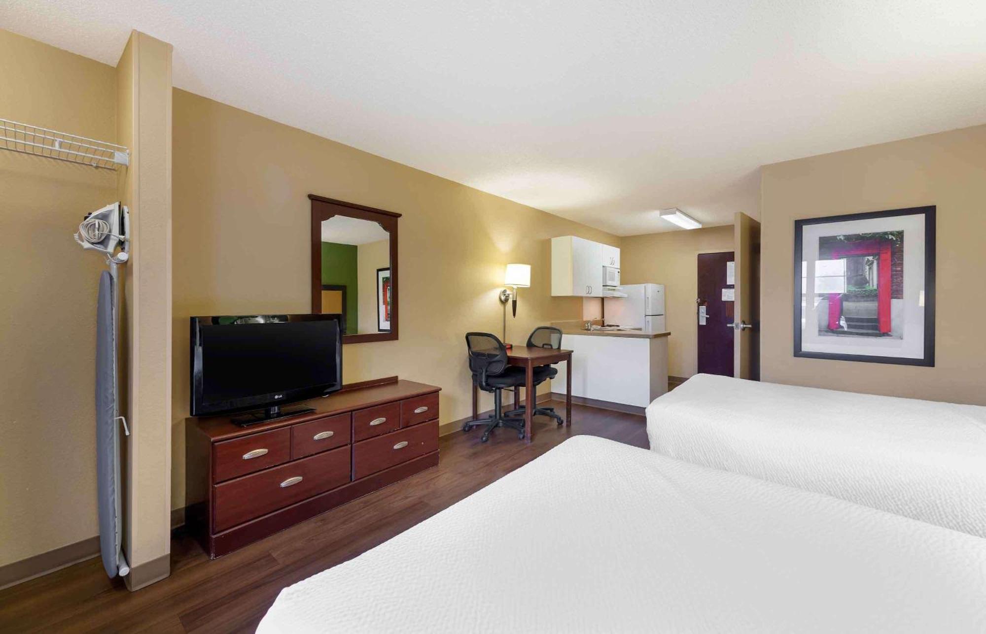 Extended Stay America Suites - Cleveland - Brooklyn Buitenkant foto