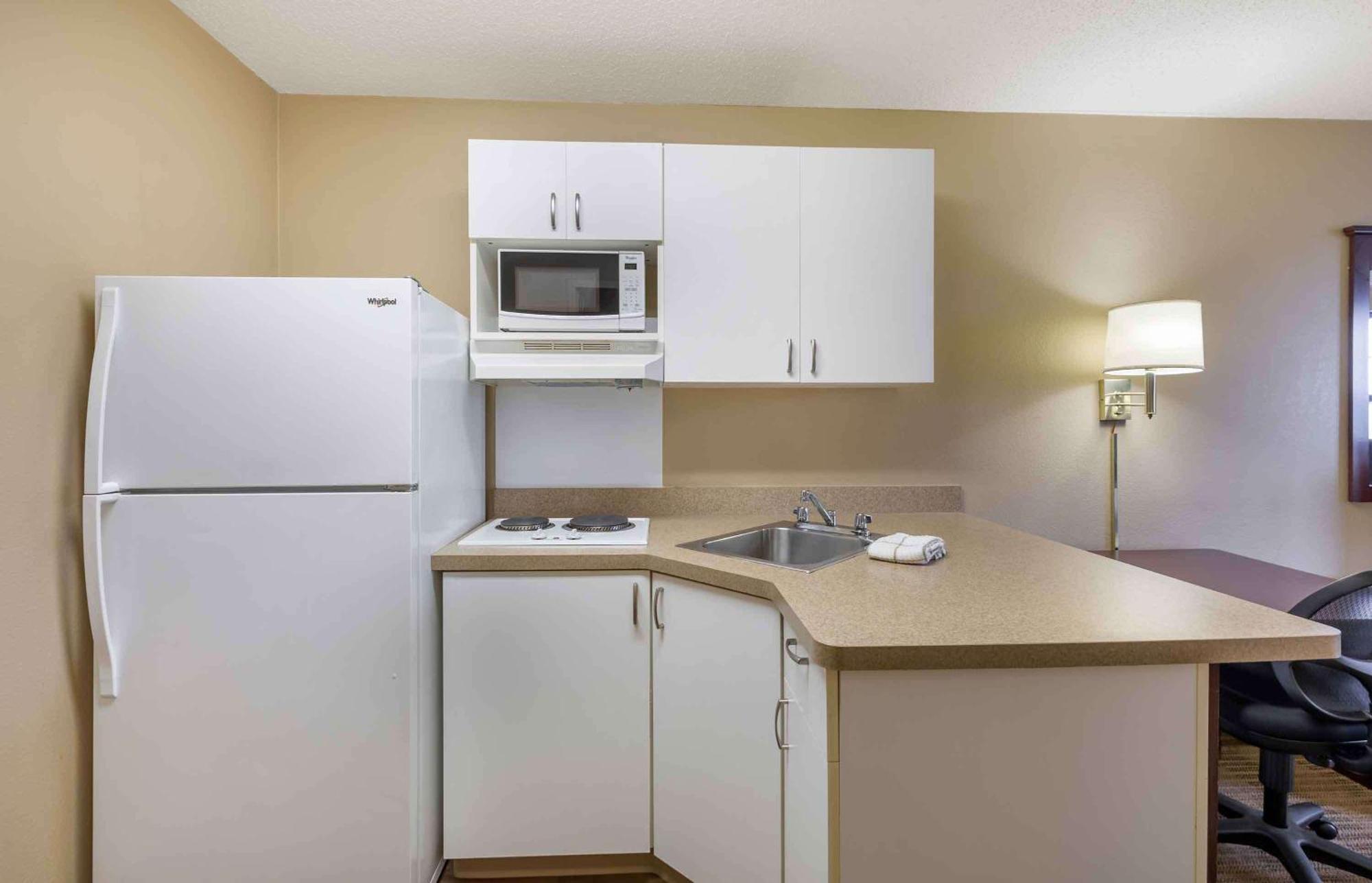 Extended Stay America Suites - Cleveland - Brooklyn Buitenkant foto