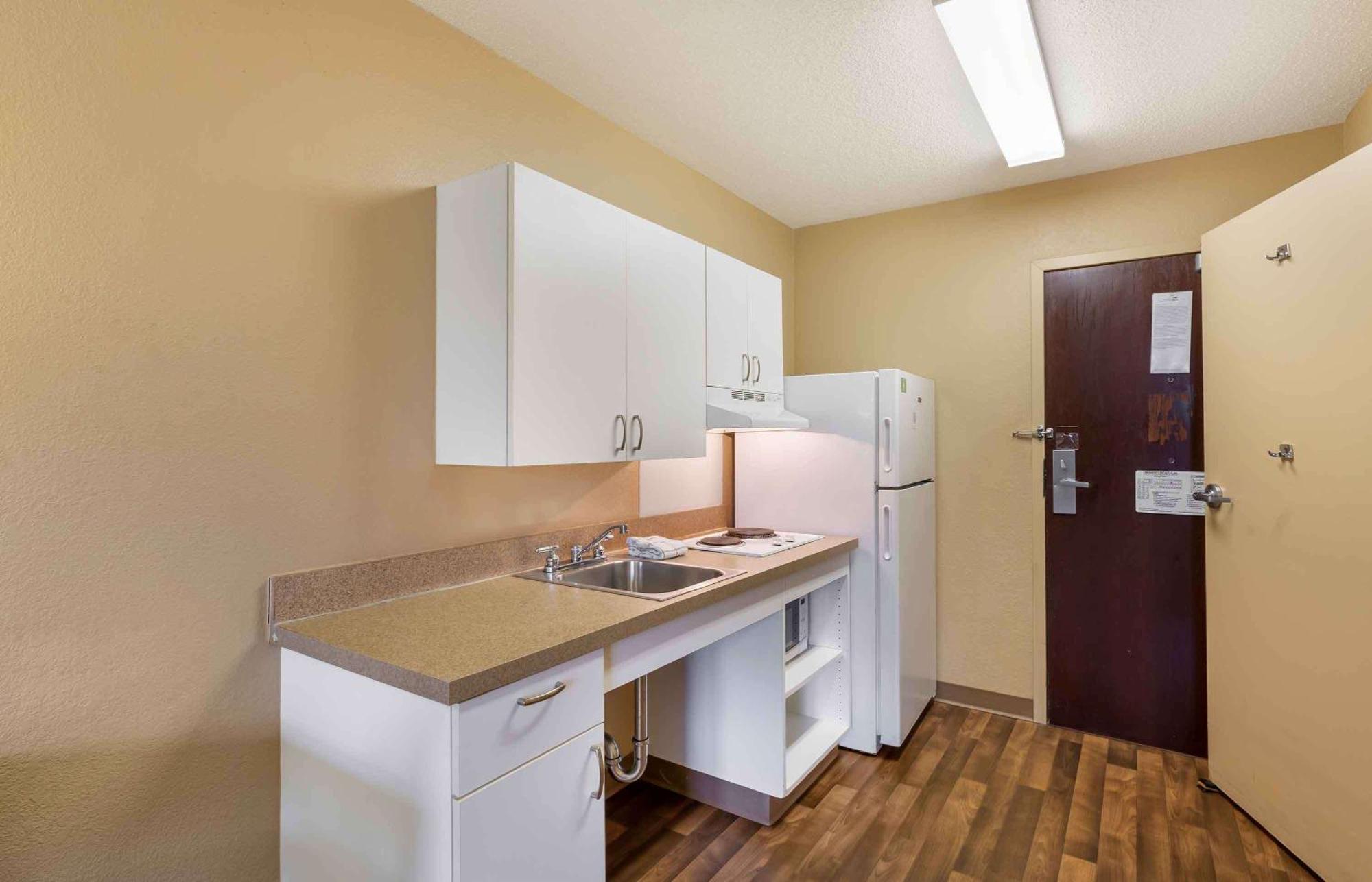 Extended Stay America Suites - Cleveland - Brooklyn Buitenkant foto