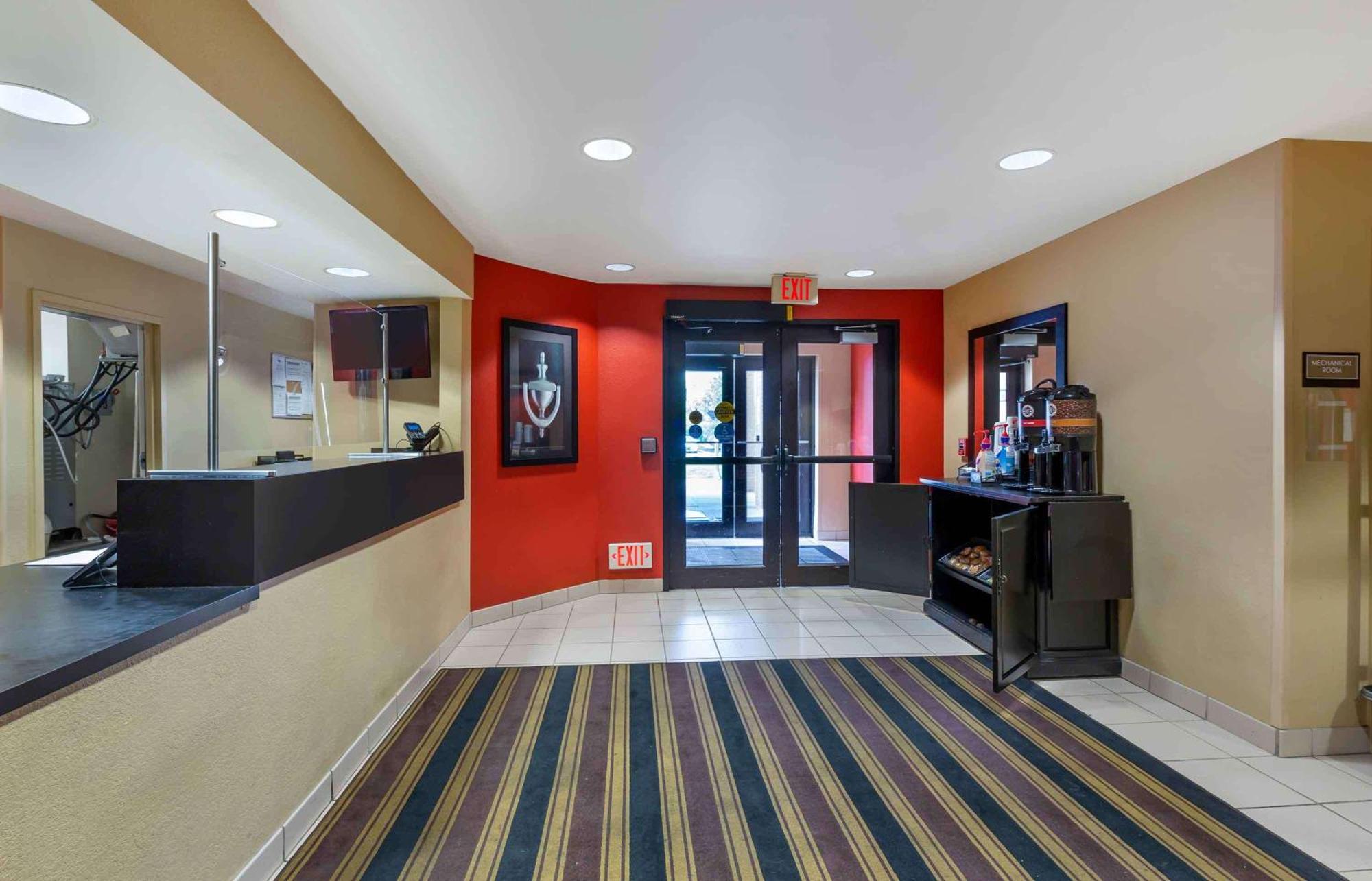 Extended Stay America Suites - Cleveland - Brooklyn Buitenkant foto