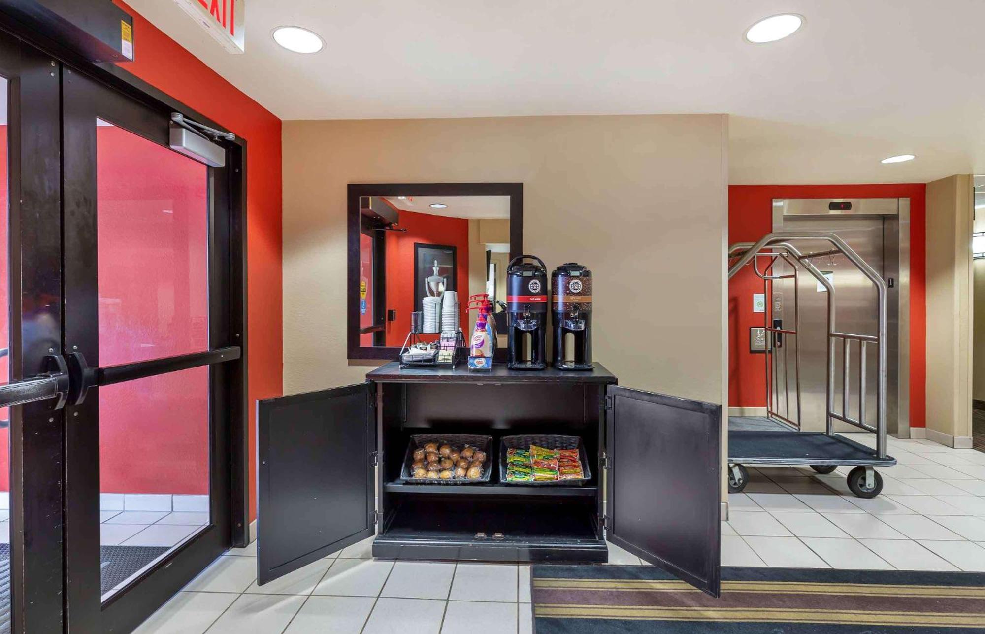 Extended Stay America Suites - Cleveland - Brooklyn Buitenkant foto
