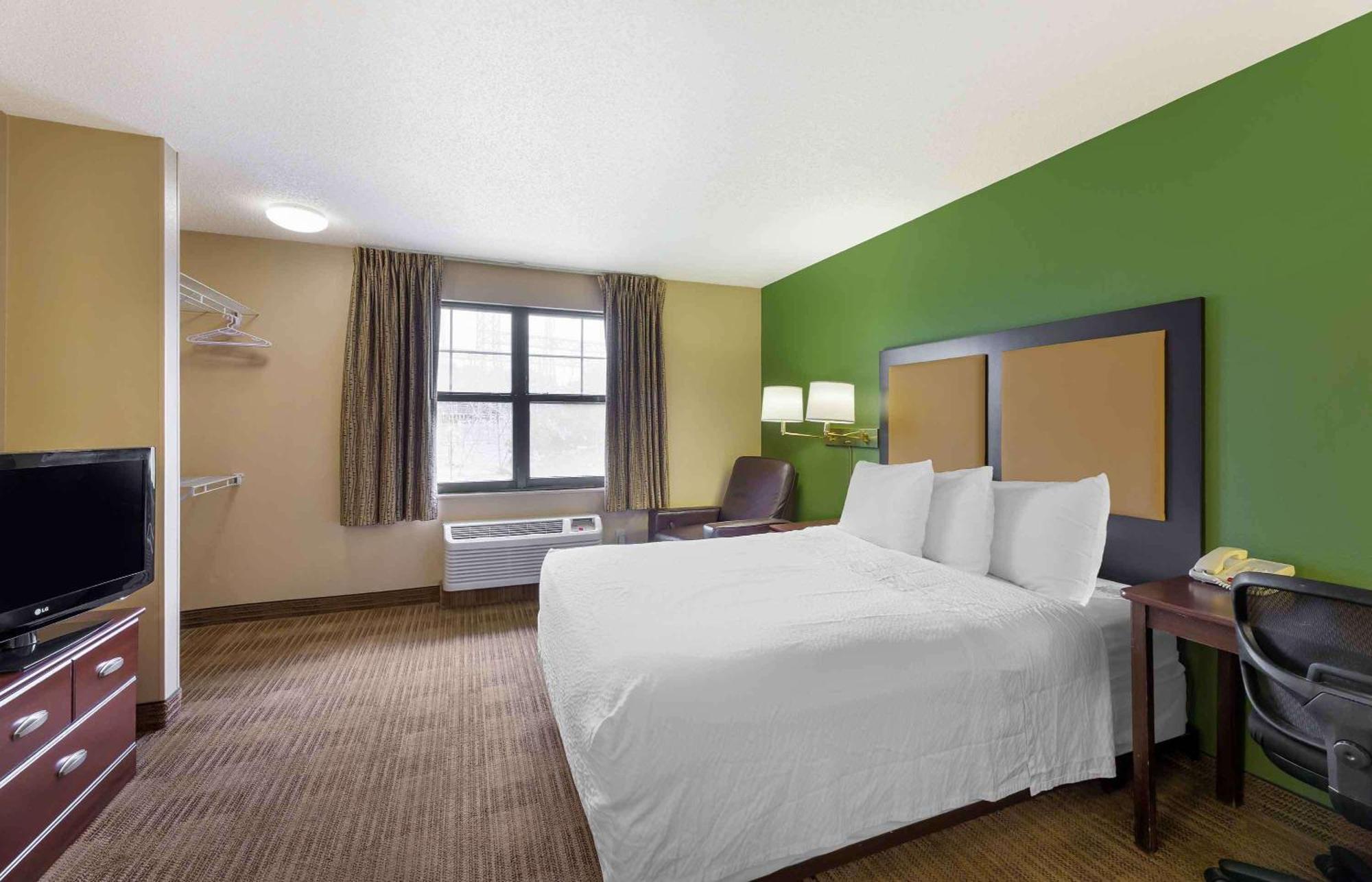 Extended Stay America Suites - Cleveland - Brooklyn Buitenkant foto