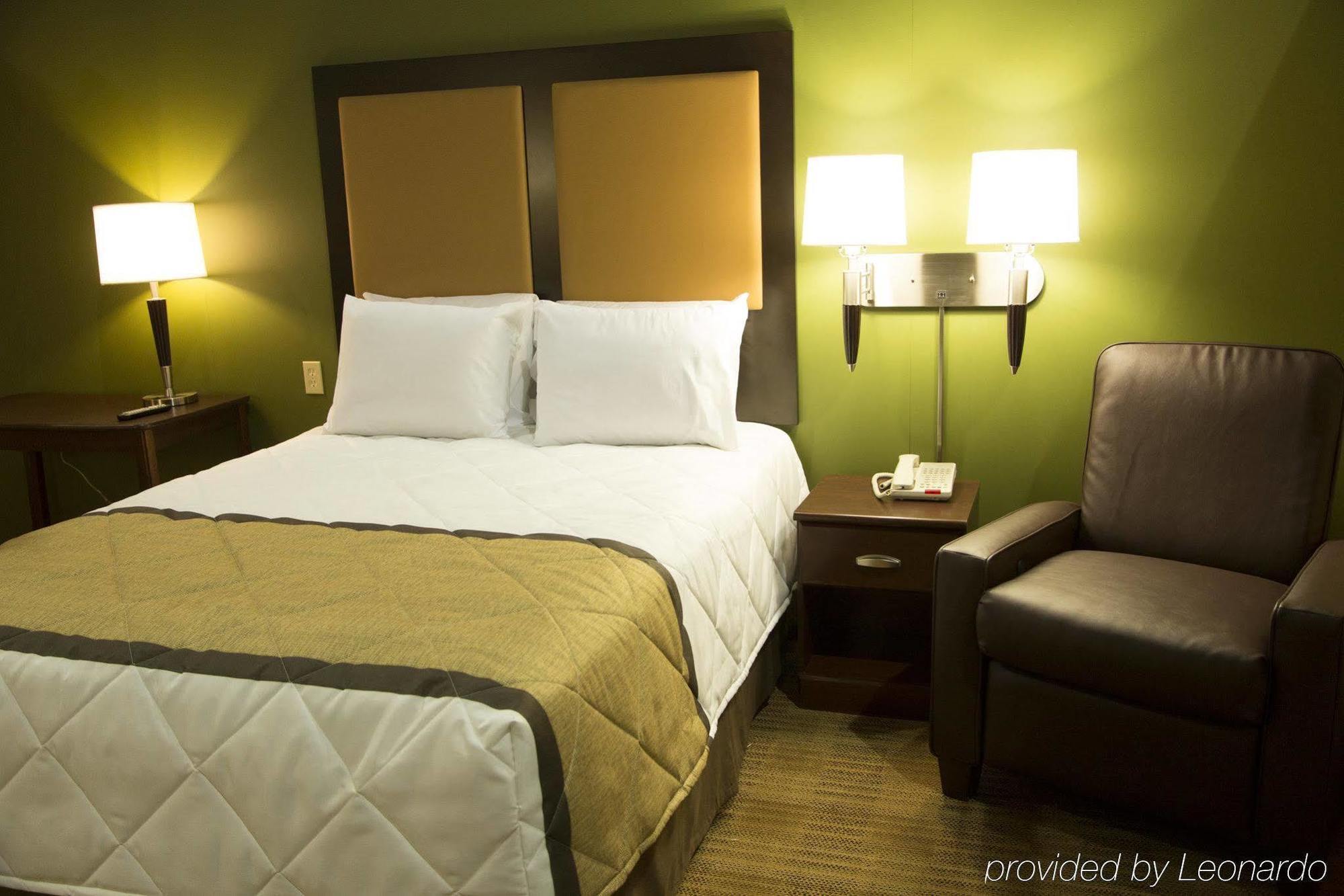 Extended Stay America Suites - Cleveland - Brooklyn Buitenkant foto