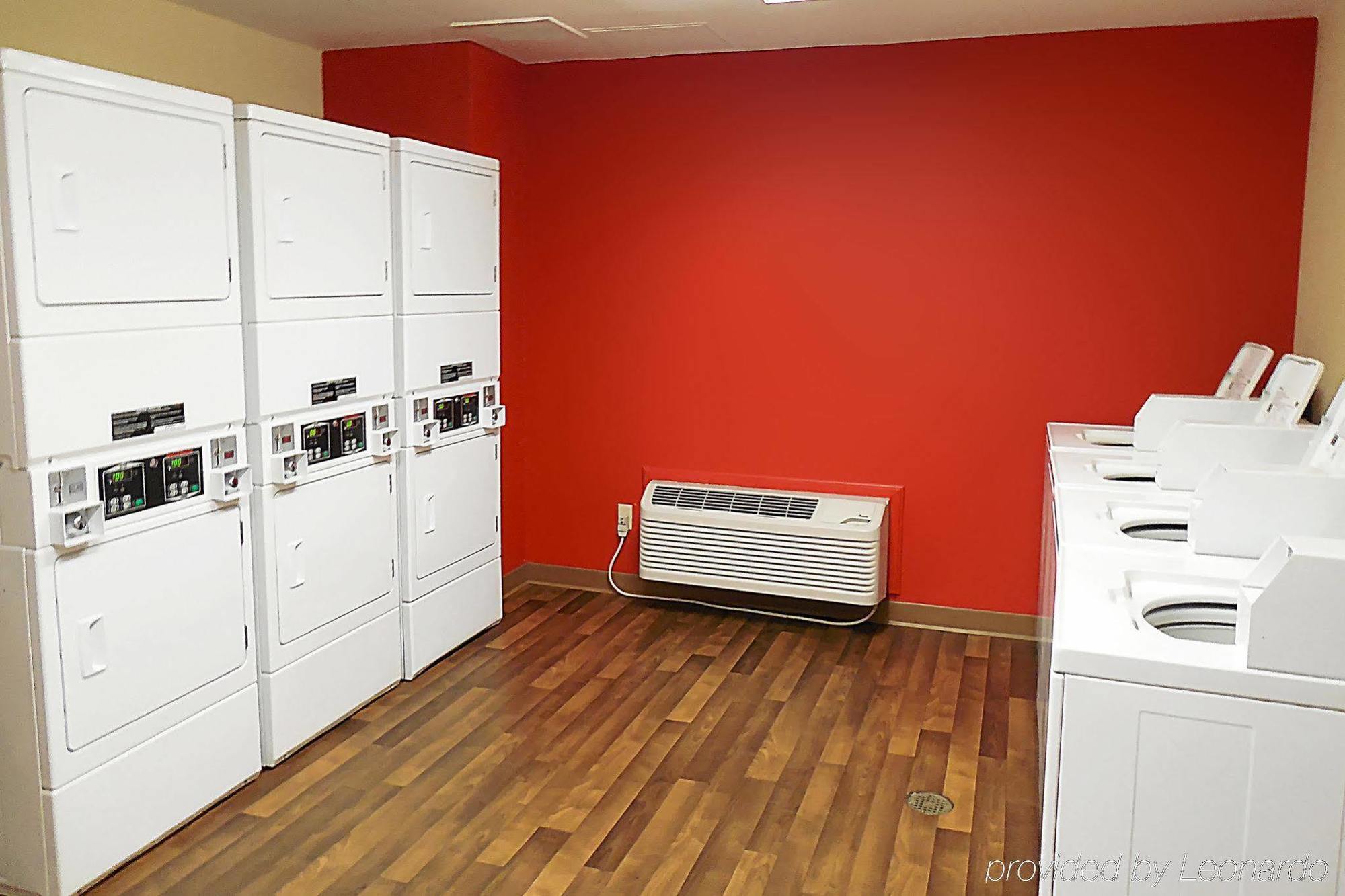 Extended Stay America Suites - Cleveland - Brooklyn Buitenkant foto