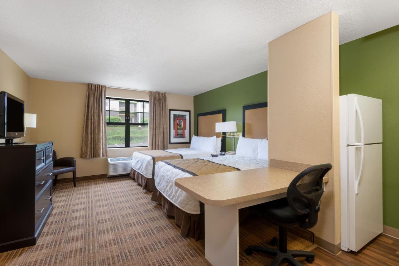 Extended Stay America Suites - Cleveland - Brooklyn Buitenkant foto
